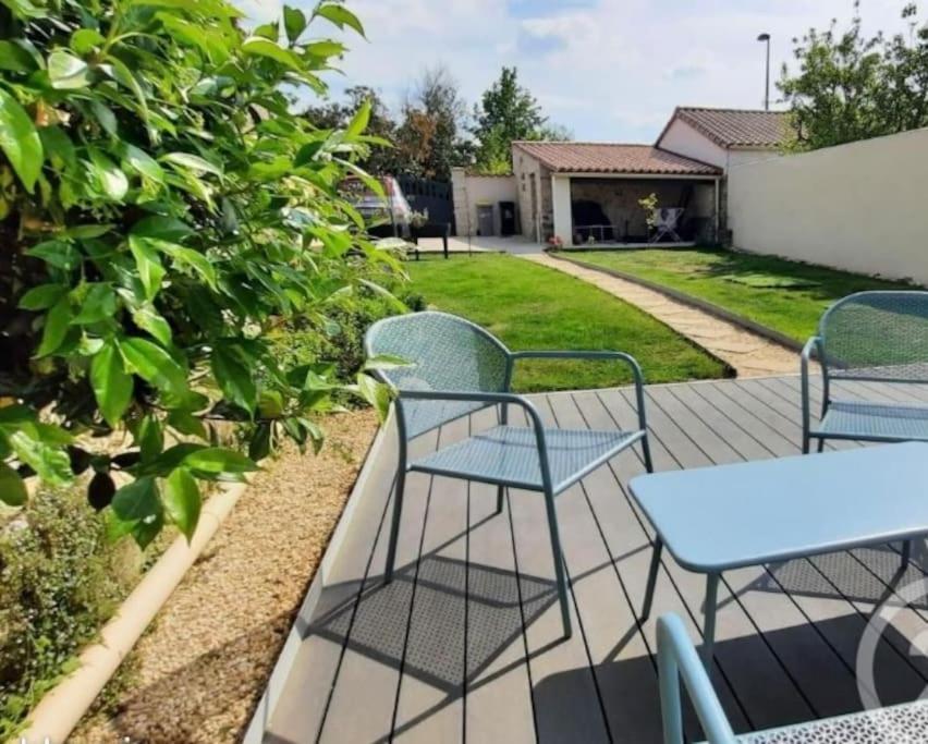 Gite La Bulle Avec Jardin A 15 Min Des Plages Saint-Benoist-sur-Mer Buitenkant foto